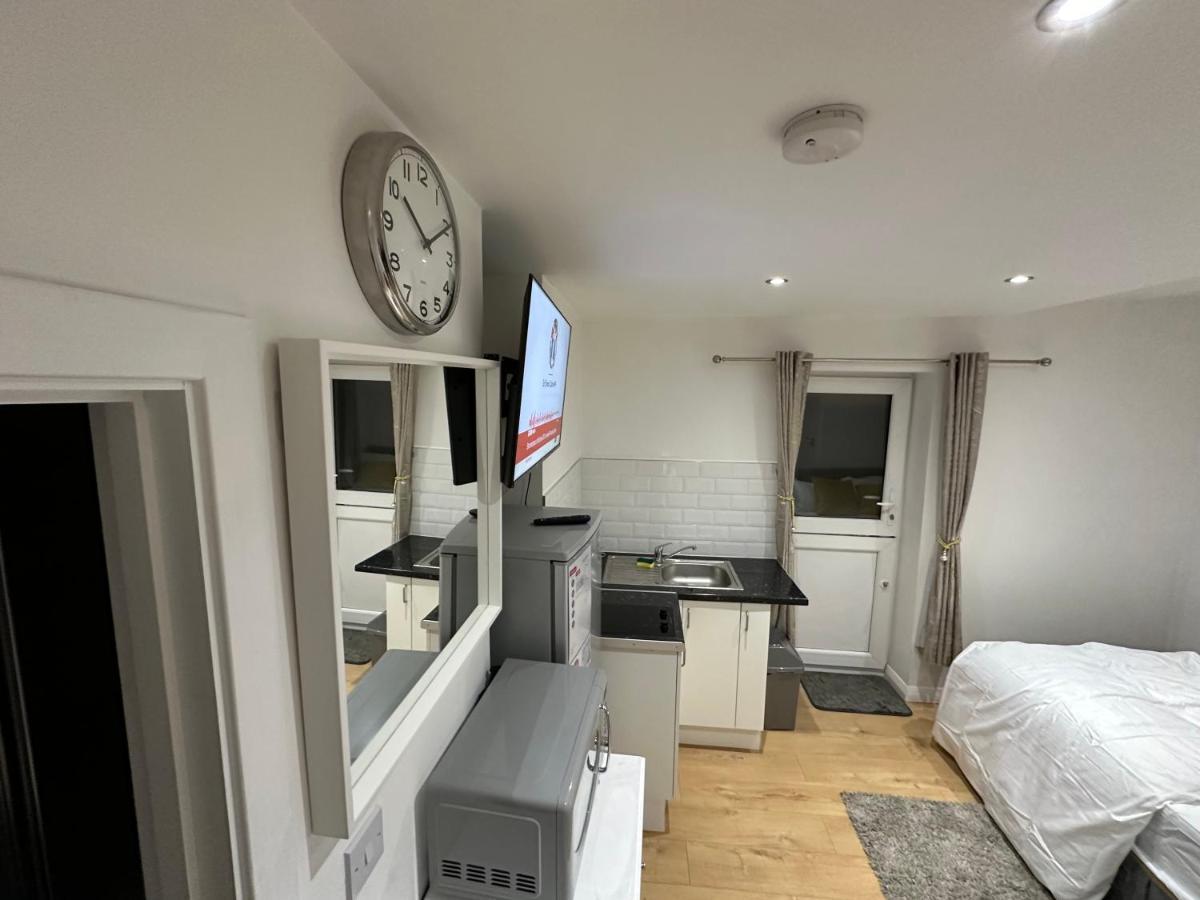 Keedonwood Road Bromley, Rooms With Free Wifi Exterior photo