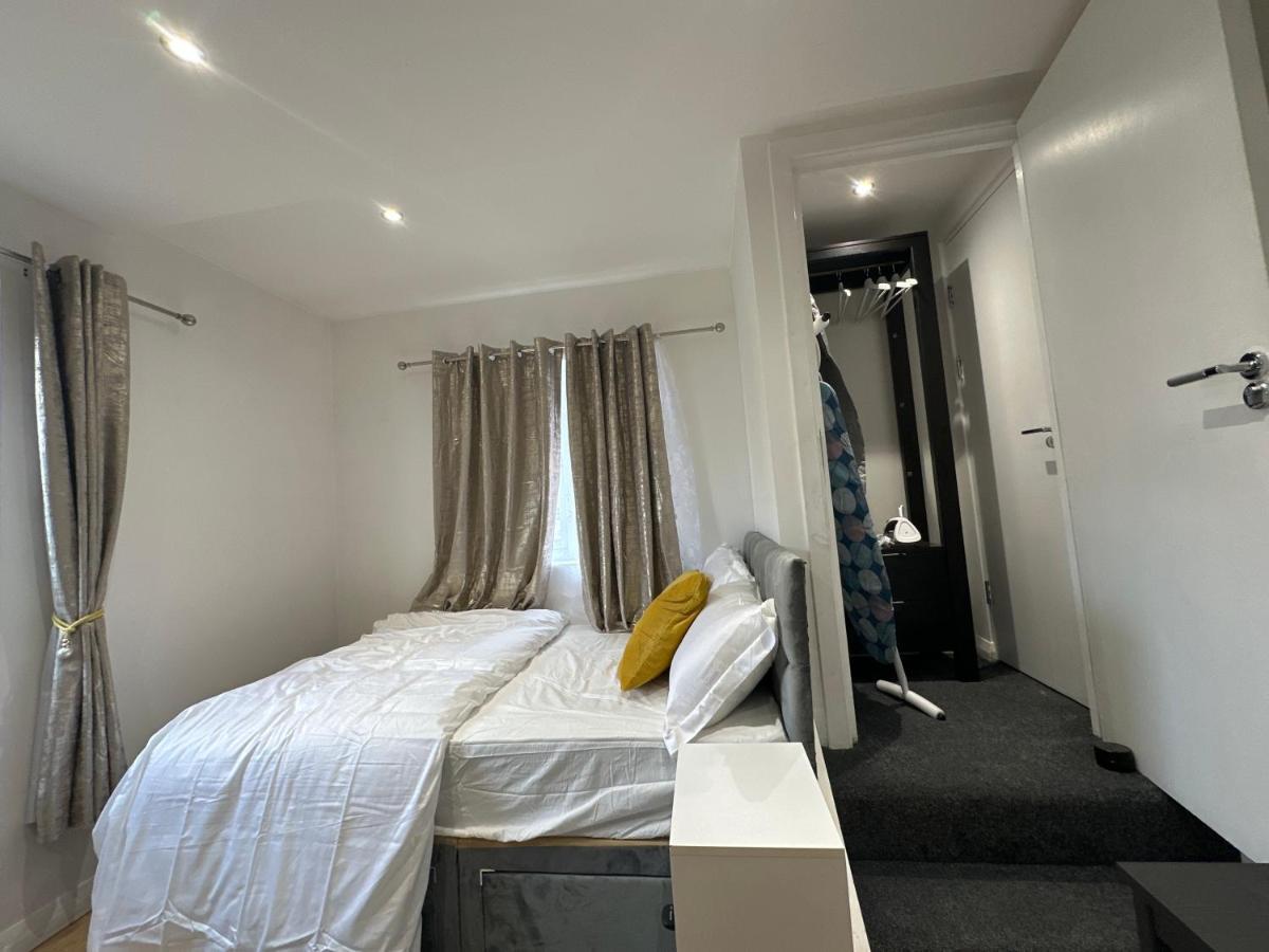 Keedonwood Road Bromley, Rooms With Free Wifi Exterior photo