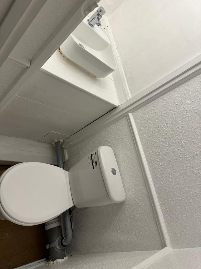 Keedonwood Road Bromley, Rooms With Free Wifi Exterior photo